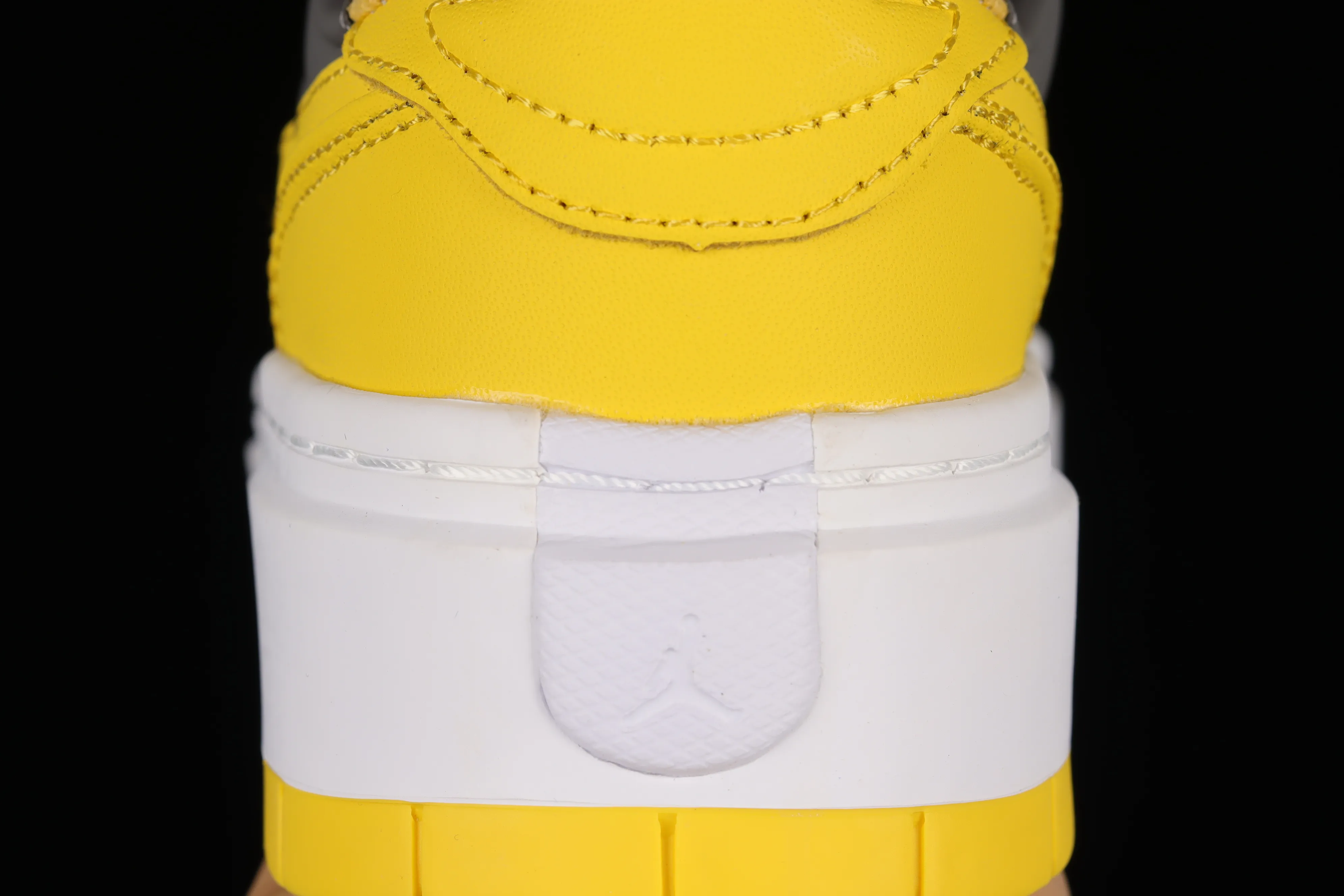 All categories Air Jordan Jordan series basketball shoes Air Jordan 1 Low Air Jordan 1 Elevate Low SE "Wolf Grey" Little AJ thick-soled retro basketball shoes DH7004-017